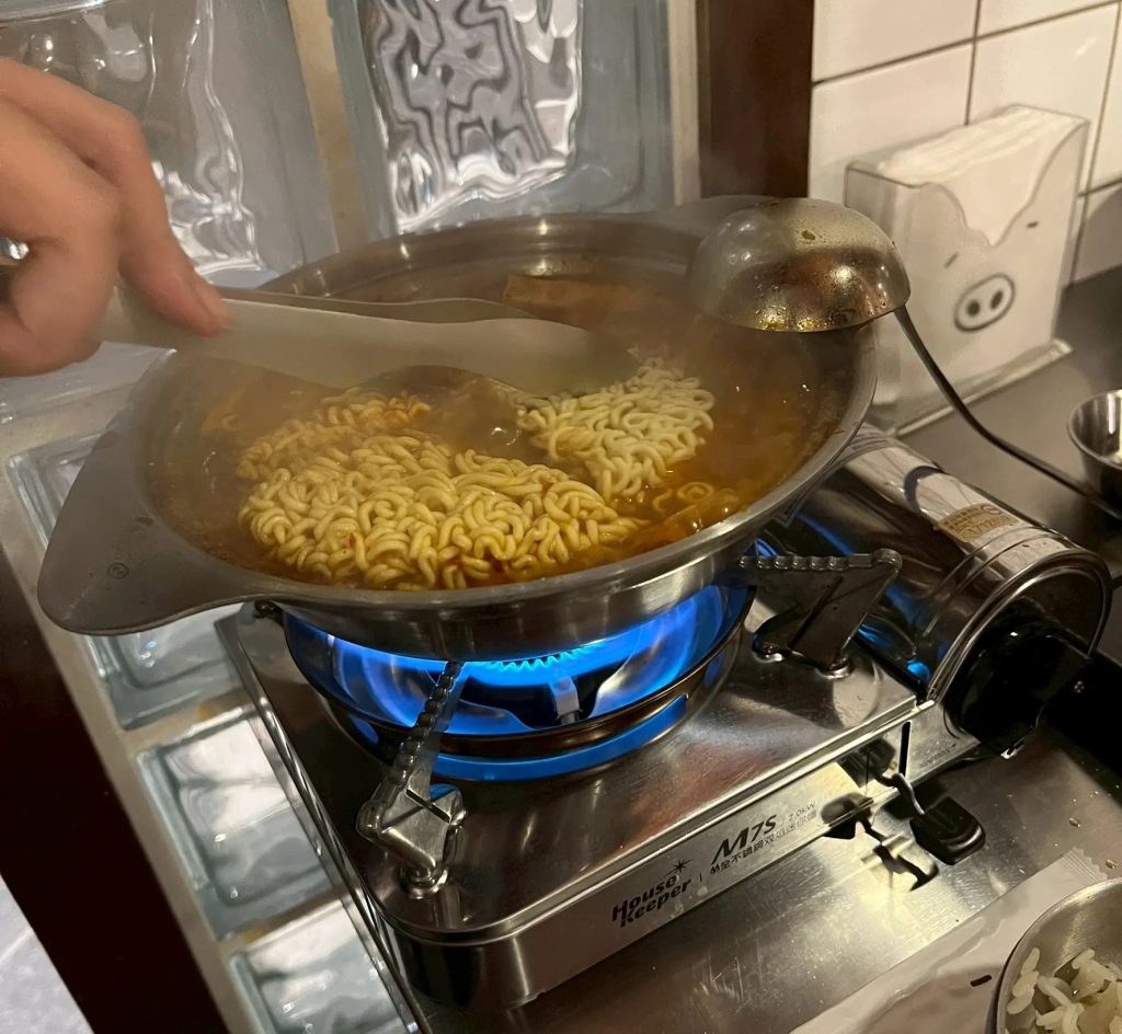 金豬食堂 Gold Pig Taiwan 韓國首爾人氣燒肉