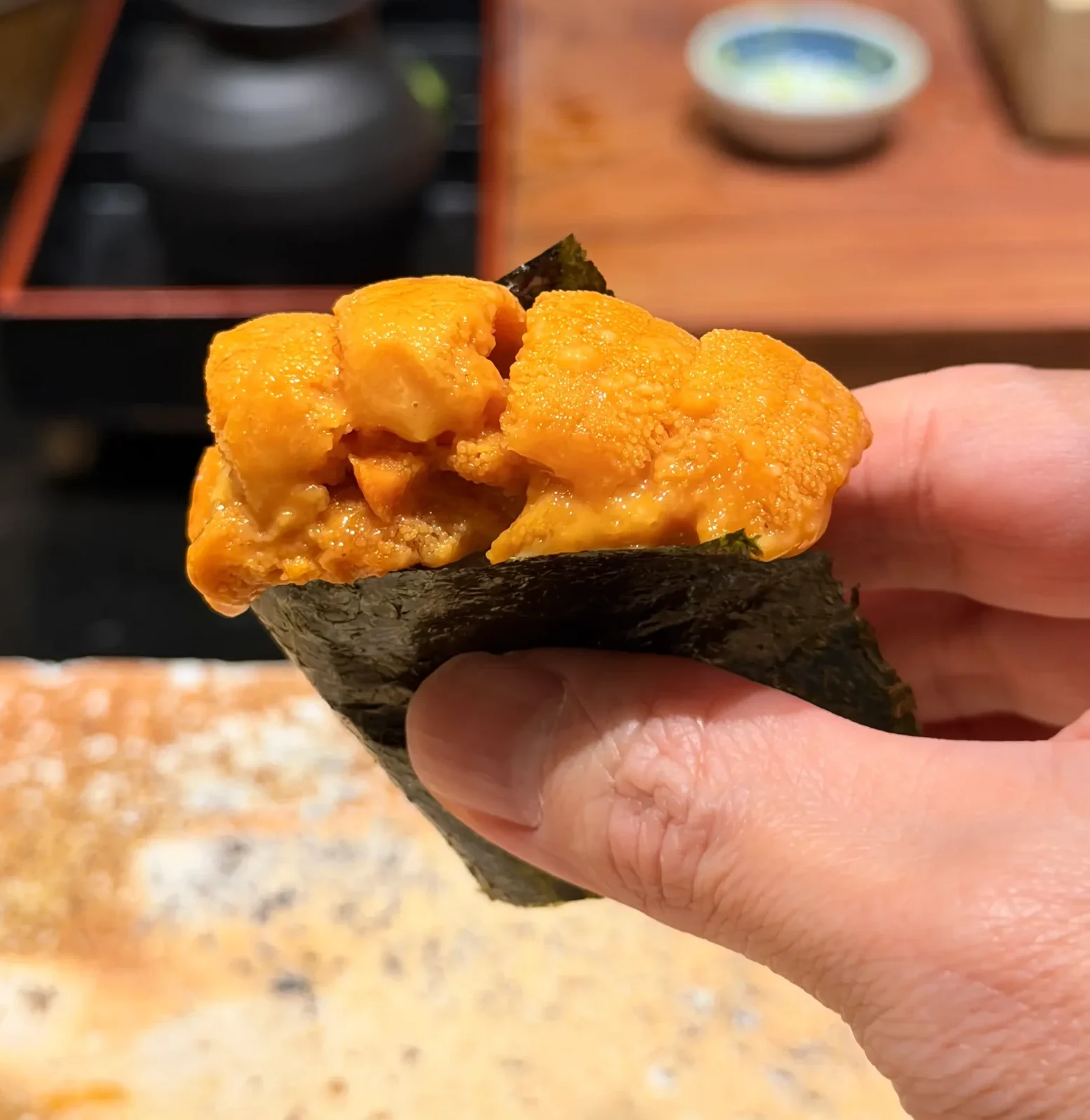 樂魚料亭 北海道赤海膽軍艦