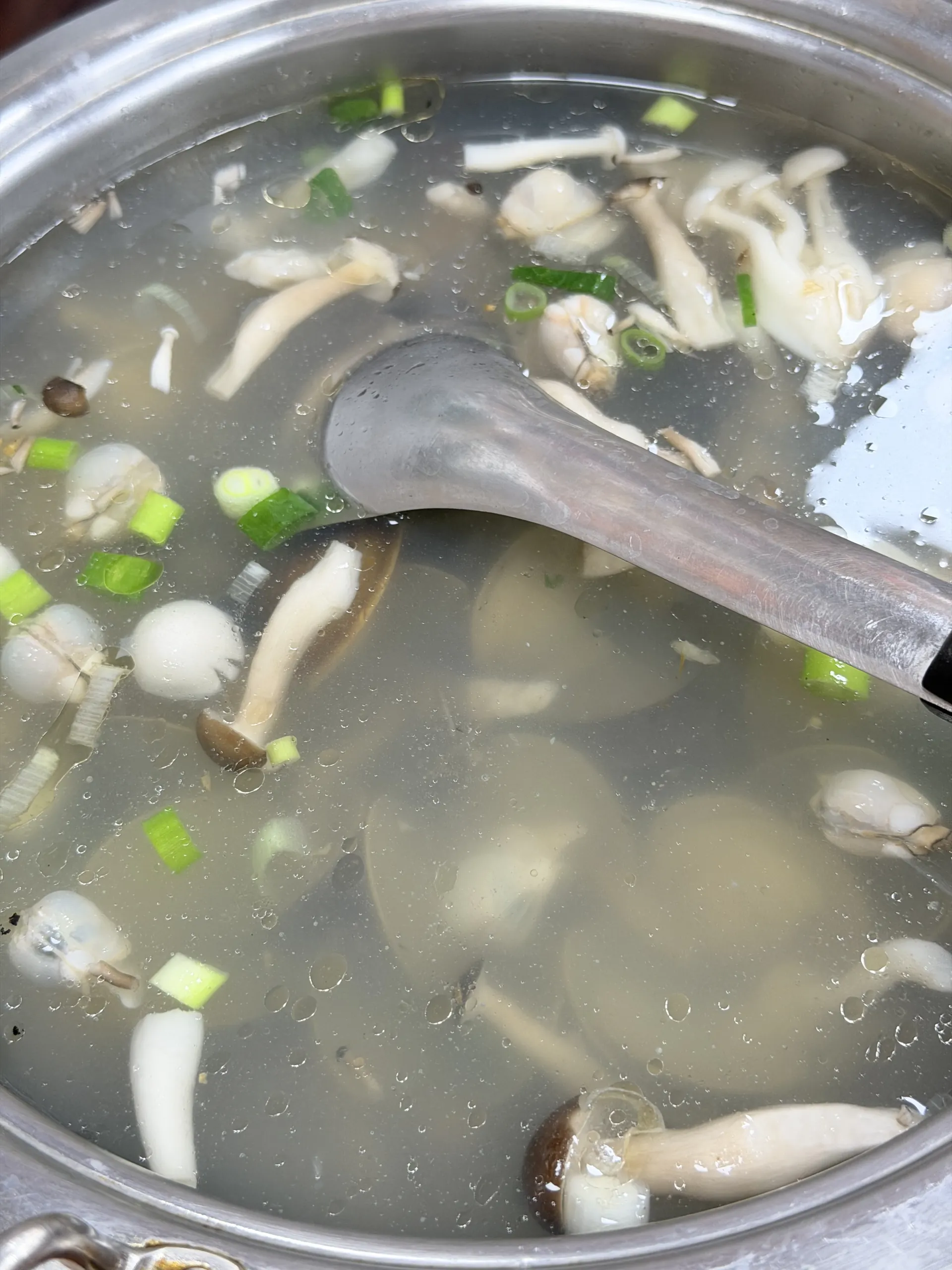 水明蝦 蛤蜊湯