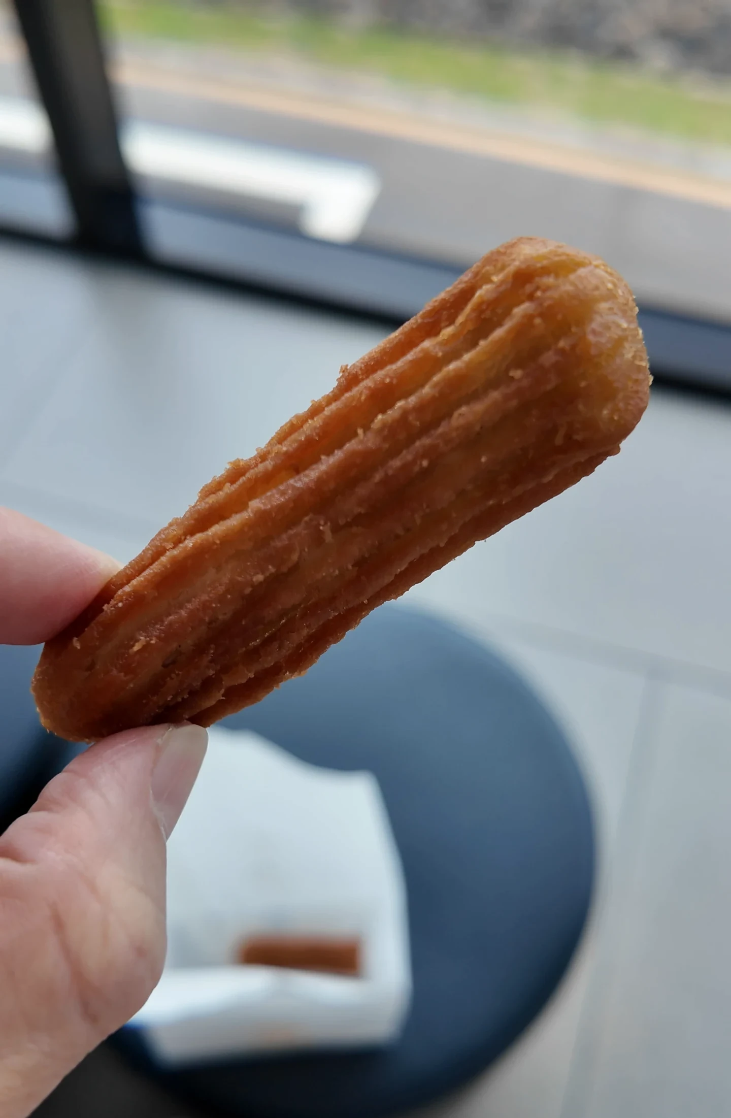 麥當勞 鹽味焦糖吉拿棒 솔티드 카라멜 츄러스