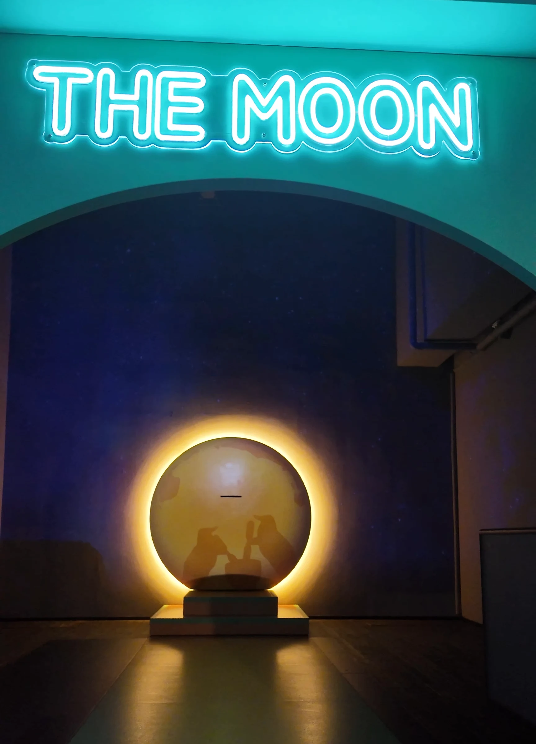 Aqua Planet 濟州水族館 THE MOON