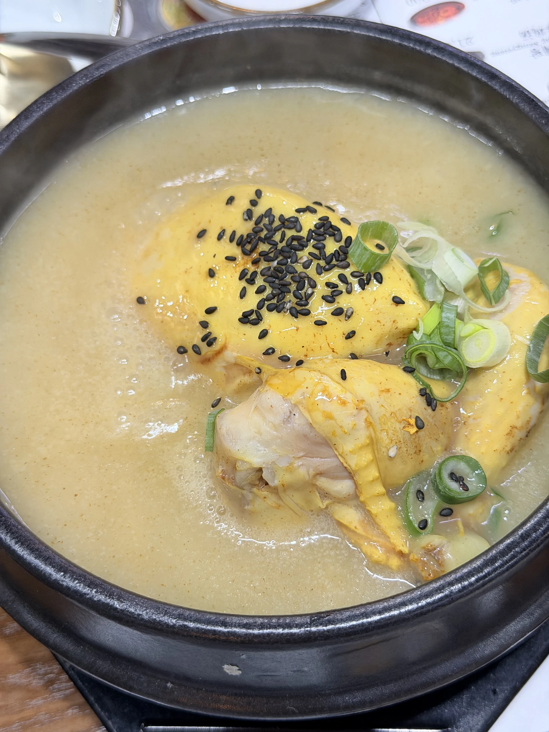 萬德蔘雞湯 桑黃蔘雞湯 상황삼계탕